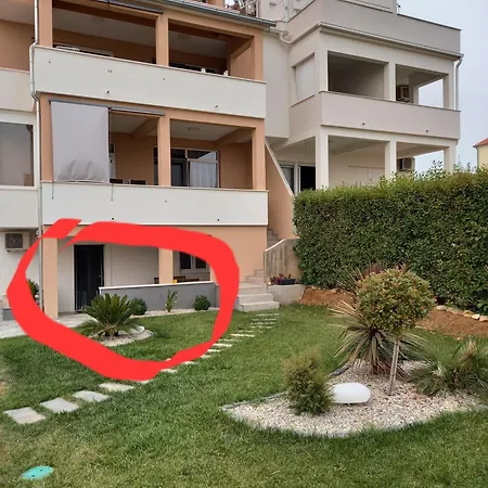 Sanja * Biograd Na Moru
